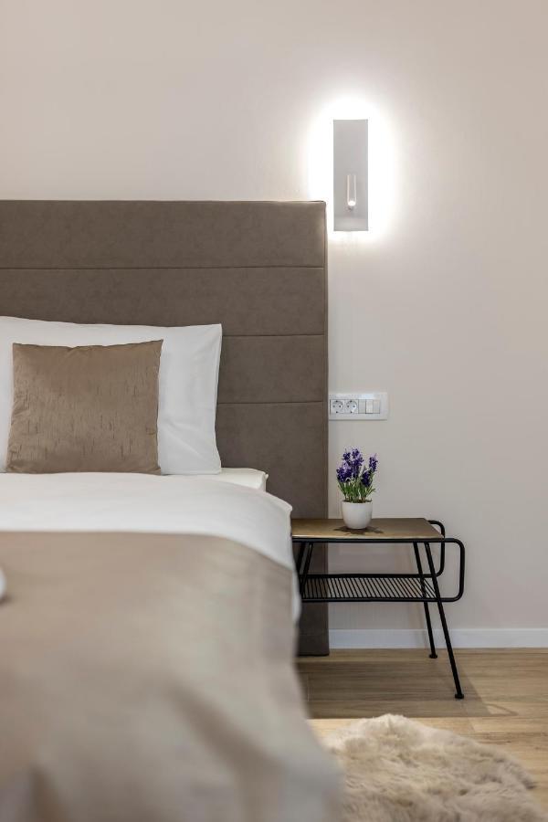Cor Rooms Split Exterior foto